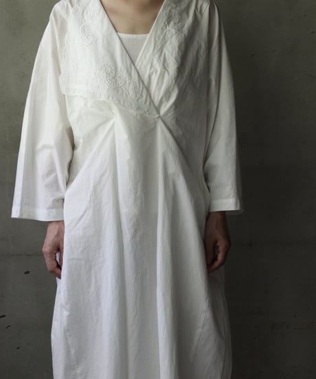 レア NATIVE VILLAGE 刺繍 中綿 ジャケット 羽織コート レア NATIVE VILLAGE 刺繍 中綿 ジャケット 羽織コート - メルカリ