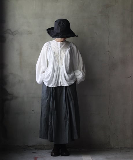cavane キャヴァネ / Collarless raglan linen100 blouseブラウス / ca-25133