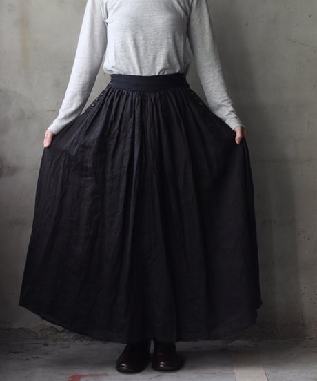 cavane キャヴァネ / Gathered skirt with side button linen100 スカート / ca-25149
