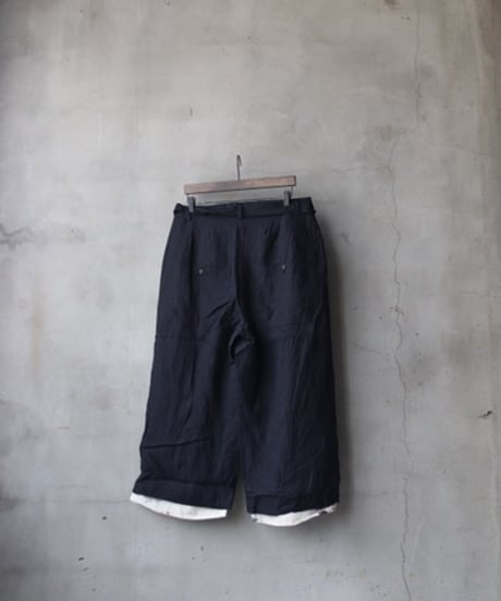 ALEKSANDR MANAMISアレクサンダーマナミ/ PHOEBUS CROP PANTパンツ/ am-26005