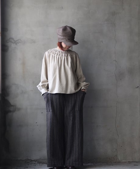 cavane キャヴァネ / Gathered stitch blouse linen & cottonブラウス / ca-25175