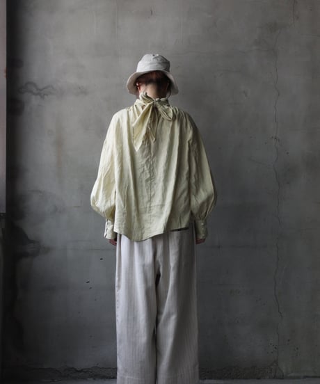 cavane キャヴァネ / Pull-over blouse with tie Linen100ブラウス / ca-26054