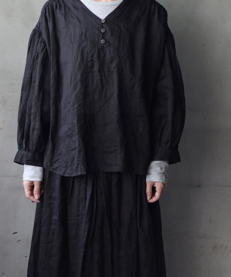 cavane キャヴァネ / V Pull-over blouse linen100ブラウス / ca-25147