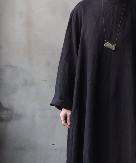 klauseクロイゼ / 天日干しTwill Linen Band Collar Shirt Long Dress/ kla-26002