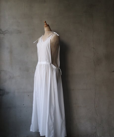 NATIVE VILLAGE ネイティブヴィレッジ / No.5/ Flowers that greet the morning 花刺繍キャミソールワンピース/ na-25008