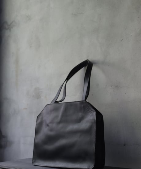 CORIU コリゥ/ FLAT TOTE CALF(C46) / cor-22018