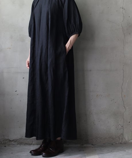 cavane キャヴァネ / Over Tuck Linen100 Dressワンピース / ca-25127