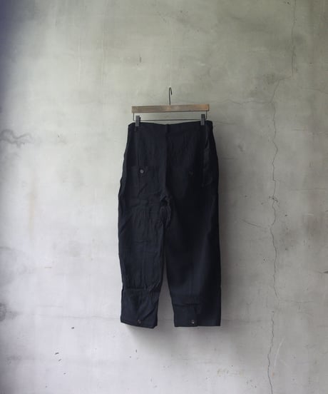 ALEKSANDR MANAMISアレクサンダーマナミ/ SEMI WIDE CROPPED PANTパンツ / am-23024