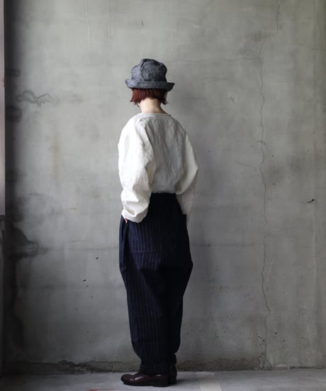 klauseクロイゼ / C/L Stripe Loose Fitting Tapered Trousers (平織/中厚手) / kla-25010
