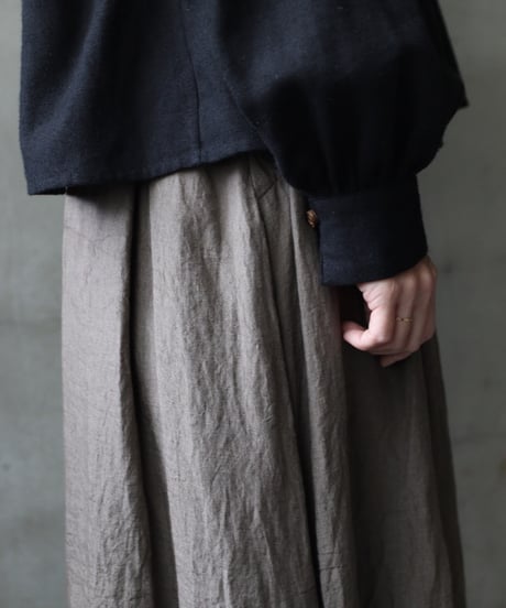 cavane キャヴァネ / Gathered stitch blouse linen & cottonブラウス / ca-25174