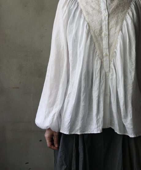 cavane キャヴァネ / Collarless raglan linen100 blouseブラウス / ca-25133