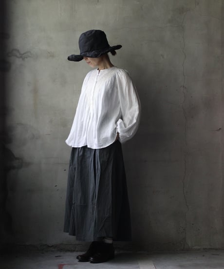 cavane キャヴァネ / Collarless raglan linen100 blouseブラウス / ca-25133