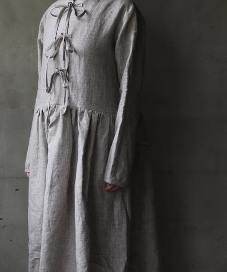 der antagonist デ アンタゴニスト / Dress with drawstring Linenワンピース / D7BLGRC24/25