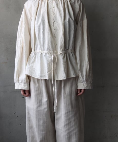 cavane キャヴァネ / Stand collar with waist drawstring blouse cotton&linenブラウス / ca-26058