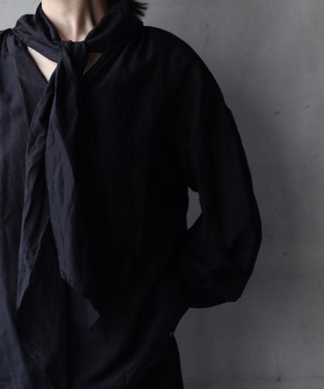 cavane キャヴァネ / Pull-over blouse with tie Silk & Cotton100ブラウス / ca-26034