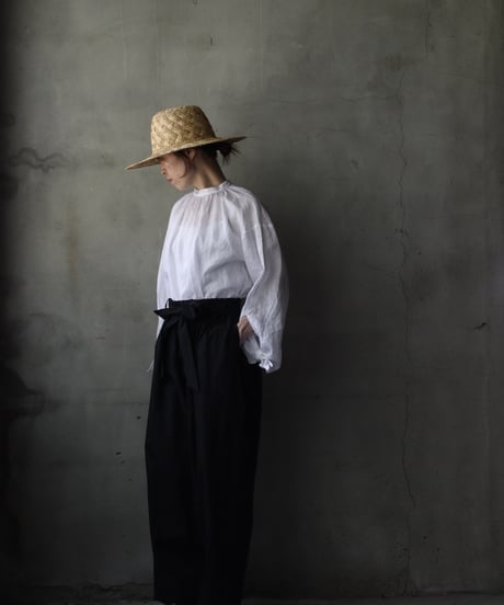 cavane キャヴァネ / Gather Neck Pullover Blouse linen100ブラウス / ca-26068