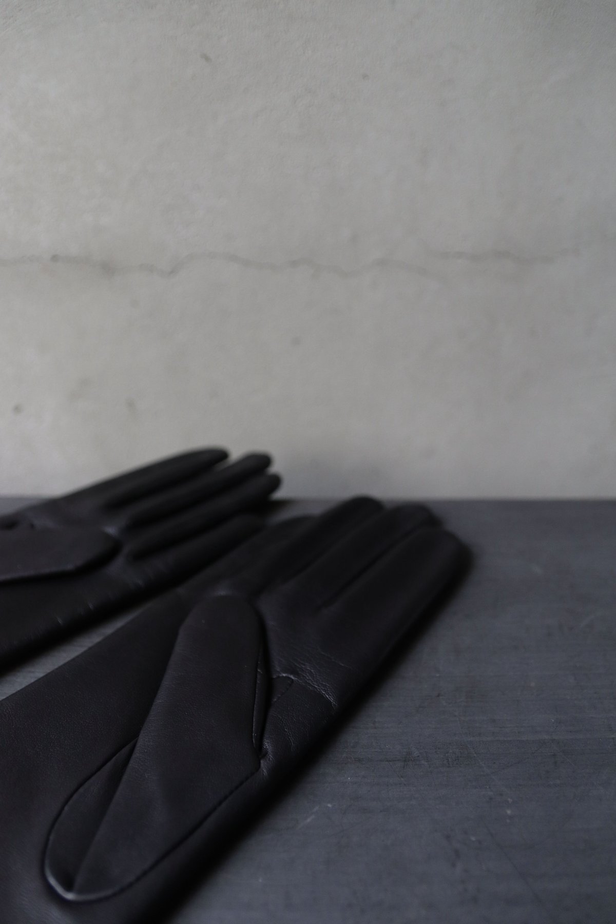 AGNELLE アニュル　グローブ　手袋 AGNELLE アニュエル / Lamb skin Leather gloves 革手袋 /