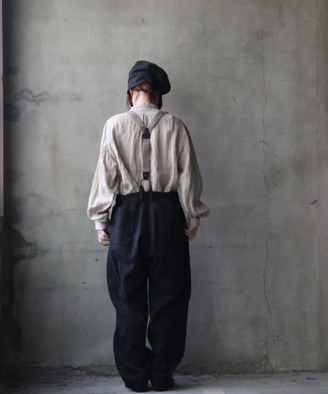cavane キャヴァネ / Over-pants with suspender wool100パンツ / ca-25159