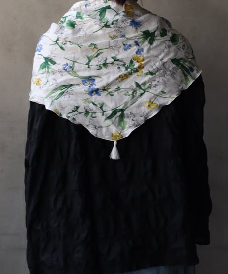 cavane キャヴァネ / Limited Scarf with tassel linen100スカーフ / ca-26041
