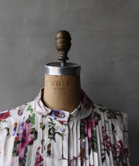 MARIA TURRIマリア・トゥッリ / BOTANICAL SHIRTノースリーブ / MA-26008(49103)