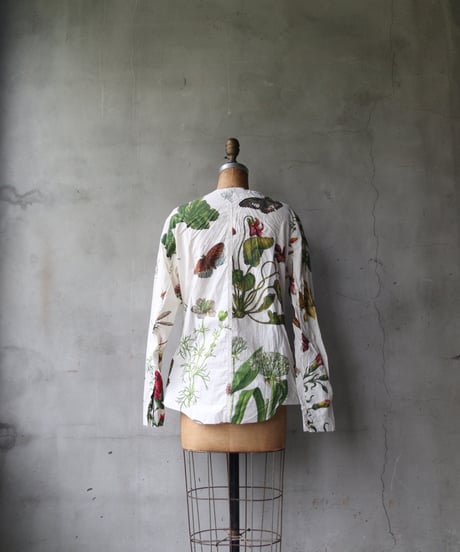 ALEKSANDR MANAMISアレクサンダーマナミ/ COLLARLESS GRAND FLEUR PRINT SHIRT - GRAND FLEURシャツ / am-24001