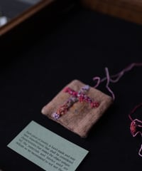 Antonia Rossi (Antomoon)/ Embroidered little pouch omamori vintage Necklaceネックレス / An-25011