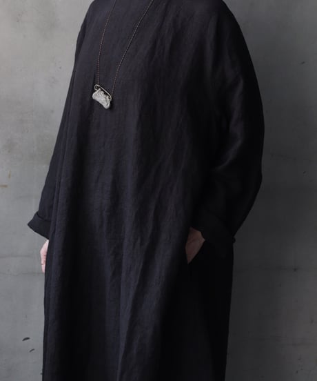 klauseクロイゼ / 天日干しTwill Linen Band Collar Shirt Long Dress/ kla-26002