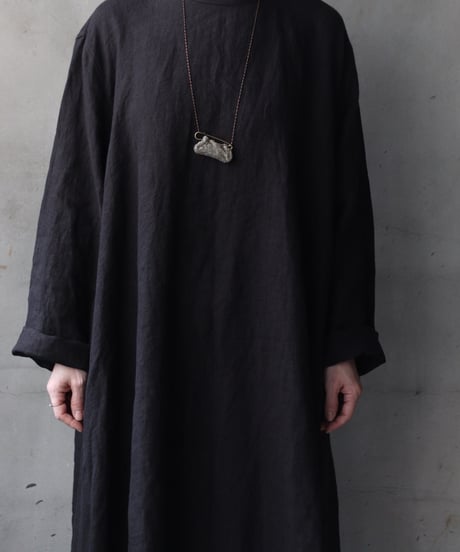 klauseクロイゼ / 天日干しTwill Linen Band Collar Shirt Long Dress/ kla-26002