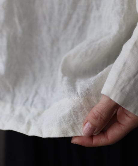 cavane キャヴァネ / Pull-over blouse with tie Linen100ブラウス / ca-26029