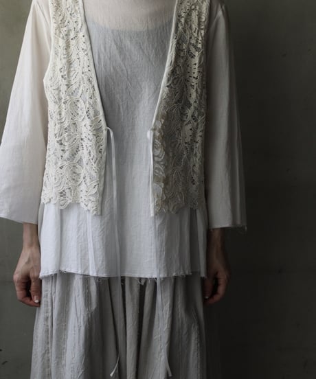 cavane キャヴァネ / Lace Vest limitedベスト/ ca-26069