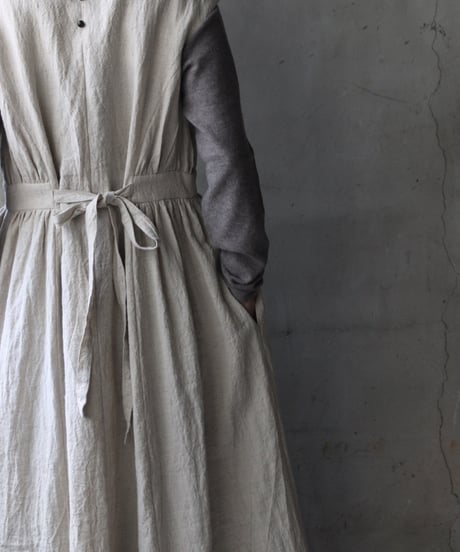 cavane キャヴァネ / Gathered dressⅡ wool & linen ワンピース / ca-25179