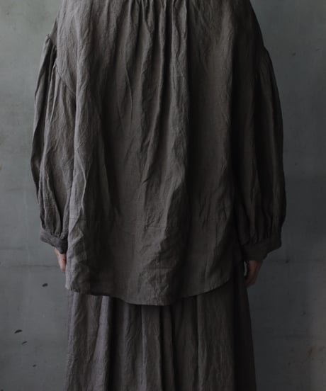 cavane キャヴァネ / V Pull-over blouse linen100ブラウス / ca-25144