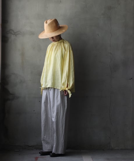 cavane キャヴァネ / Gather Neck Pullover Blouse linen100ブラウス / ca-26067