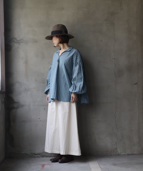 cavane キャヴァネ / Back-tuck Pull over blouse cottonブラウス / ca-25013