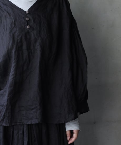 cavane キャヴァネ / V Pull-over blouse linen100ブラウス / ca-25147