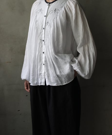 cavane キャヴァネ / Collarless raglan linen100 blouseブラウス / ca-25134