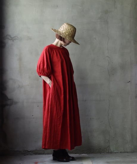 cavane キャヴァネ / Over Tuck Linen100 Dressワンピース / ca-25101