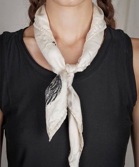 ALEKSANDR MANAMISアレクサンダーマナミ/ NOIR NOIR HANDKERCHIEF SCARFスカーフ / am-26011