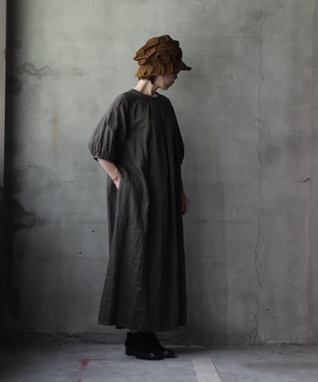 cavane キャヴァネ / Over Tuck Linen100 Dressワンピース / ca-25128