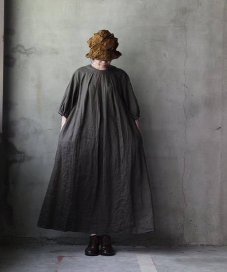 cavane キャヴァネ / Over Tuck Linen100 Dressワンピース / ca-25128