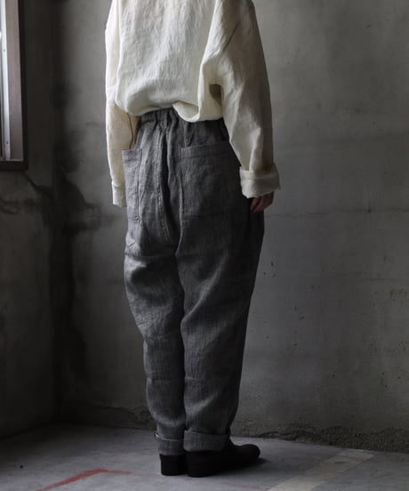 klauseクロイゼ / Linen Herring-bone Loose Fitting Tapered Trousers (ヘリンボーン) / kla-25017
