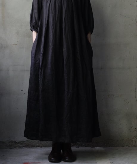 cavane キャヴァネ / Over Tuck Linen100 Dressワンピース / ca-25102