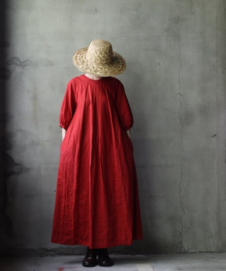 cavane キャヴァネ / Over Tuck Linen100 Dressワンピース / ca-25101