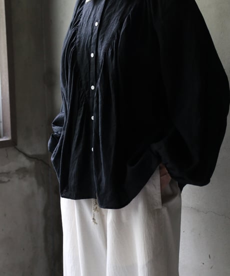 cavane キャヴァネ / Lace collar Raglan blouse Linenブラウス / ca-25023