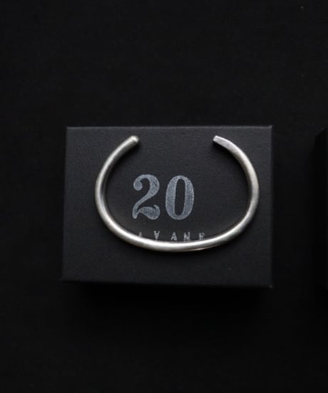 KLASICA x CAVANE 20TH ANNIVERSARY/ Limited Silver-Bangle / kl-24040