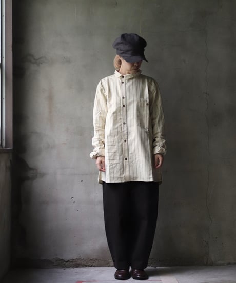 ALEKSANDR MANAMISアレクサンダーマナミ/ THREE POCKET ASYMMETRIC SHIRT JKシャツ/ am-21012