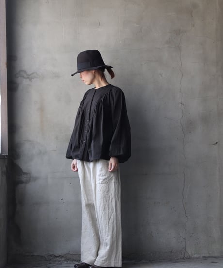 cavane キャヴァネ / Stand-collar raglan cotton & linen blouseブラウス / ca-26007