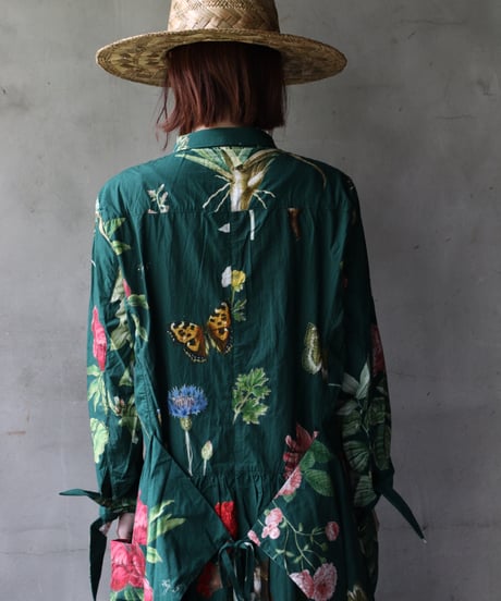 ALEKSANDR MANAMISアレクサンダーマナミ/ JARDIN VERT 3/4 APRON DRESSワンピース/ am-25001