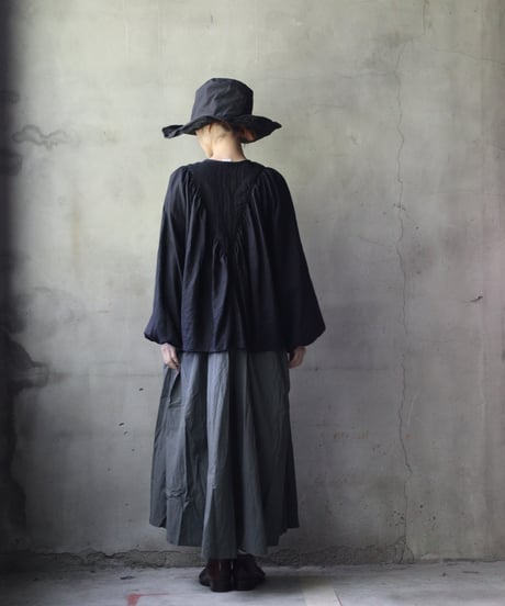 cavane キャヴァネ / Collarless raglan linen100 blouseブラウス / ca-25132
