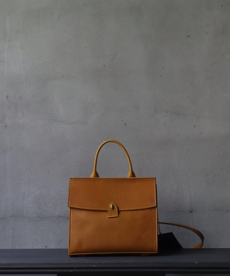 CORIU コリゥ/ BITTA XS CALF(C44) / cor-22016 | cavane CORIU コリゥ/ BITTA XS CALF(C44) / cor-22016 | cavane
